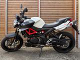 Aprilia Shiver 900 Akrapovič - APRILIA SHIVER 900