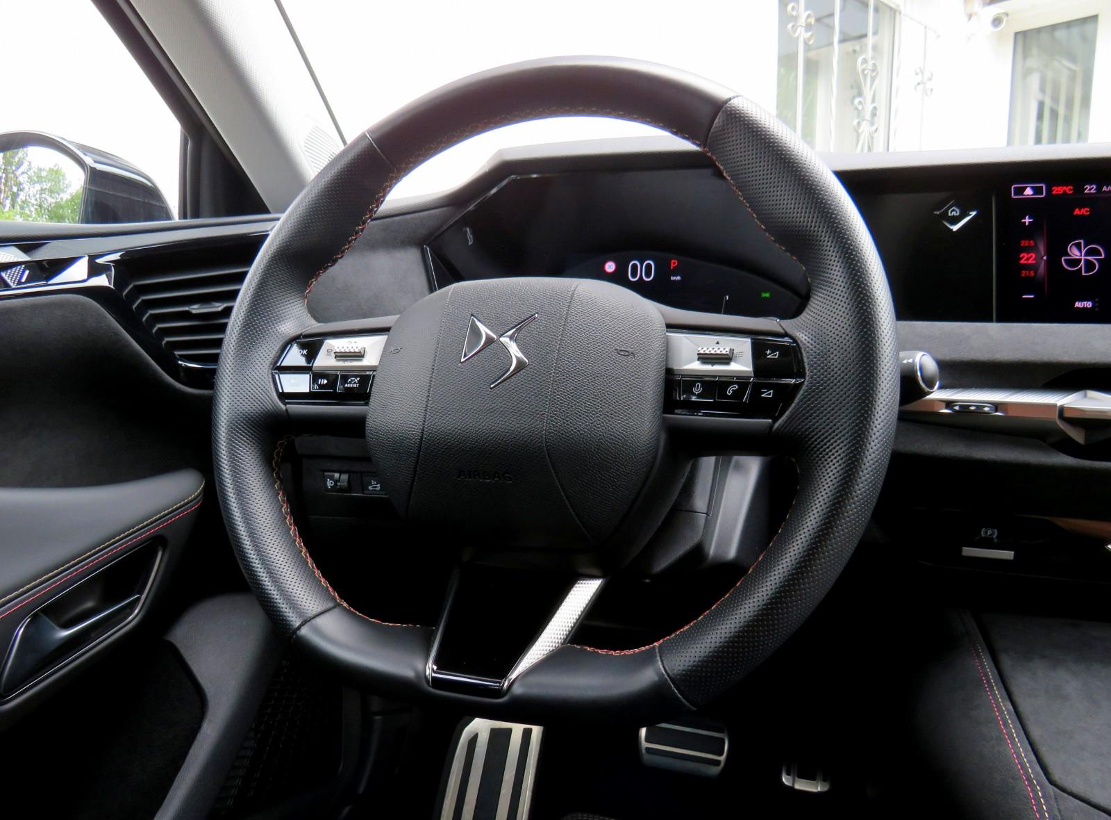 DS Automobiles DS4 Performance Line // Shz, ACC, DAB