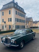 Rolls-Royce Silver Shadow - Rolls-Royce Silver Shadow mit Benzin-Antrieb: Limousine
