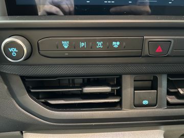 Ford Transit Custom Kasten 320 L2 Trend