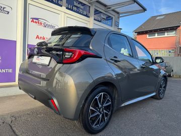 Toyota Yaris - 5