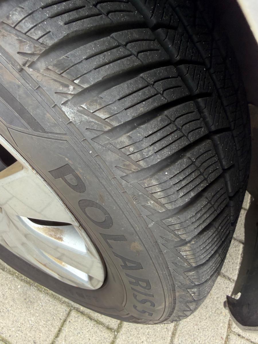 Opel Astra 2011 — photo 8