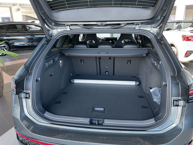 Passat R-Line 2,0 TDI DSG Area View Black Style