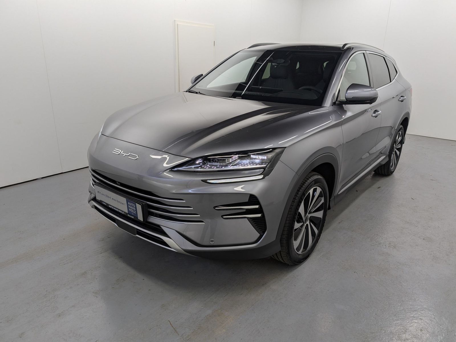 BYD SEAL U