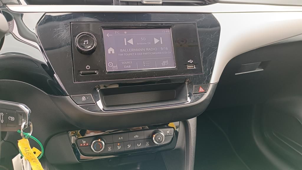 Autohaus Zimpel & Franke -  Opel Corsa Edition 1.2 55 kW 75 PS - Bild 9