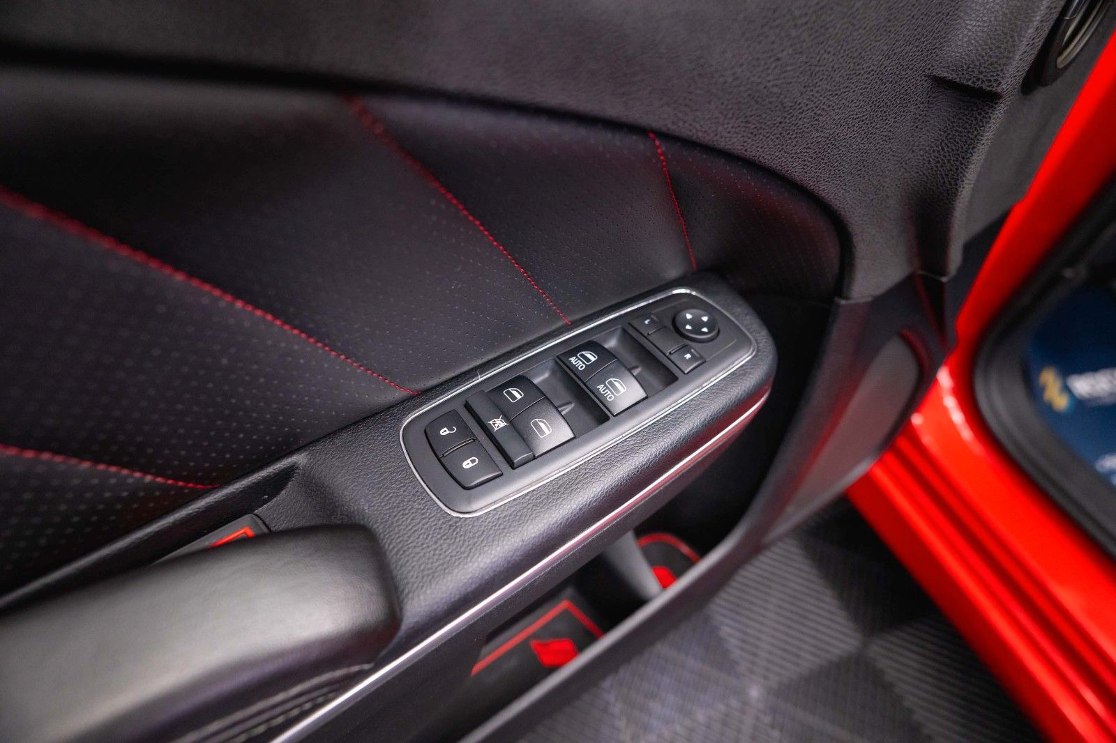 Fahrzeugabbildung Dodge Charger 3.6 FULL SRT Night Package *LED*Kamera*