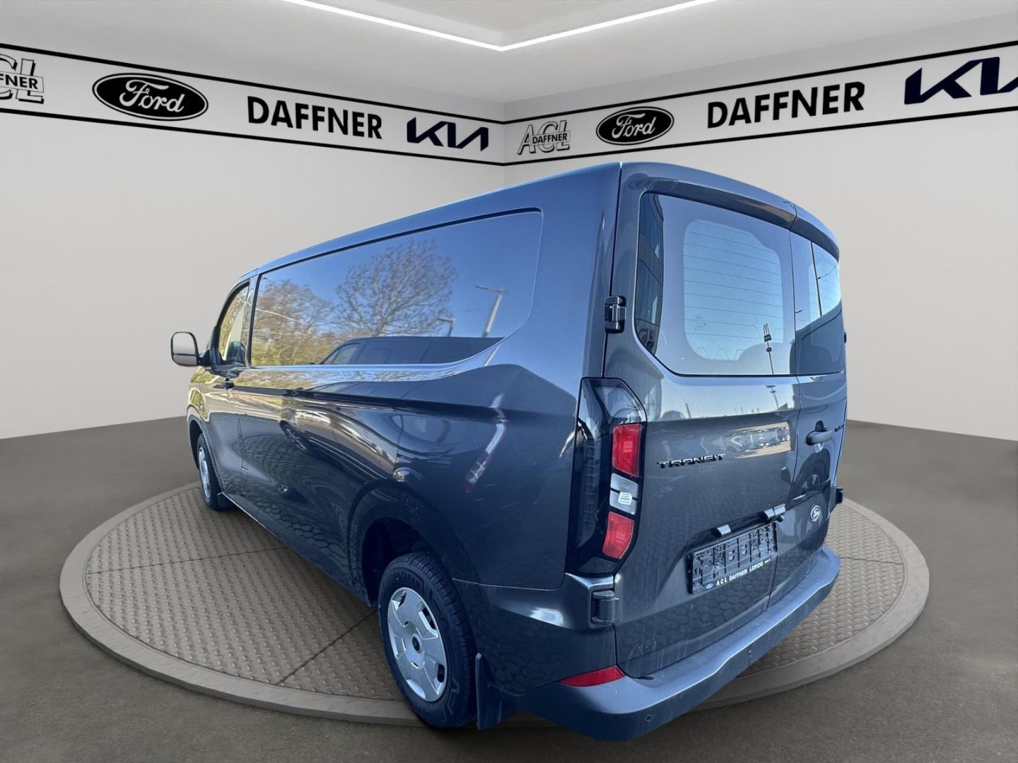Fahrzeugabbildung Ford Transit Custom Kasten 300 L2 Trend FWD 2.0 EcoBl