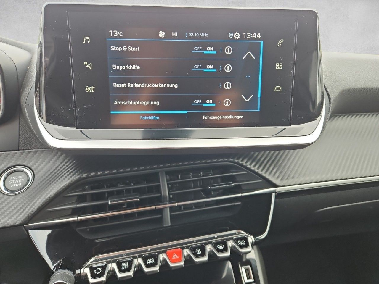 Fahrzeugabbildung Peugeot 208 Allure