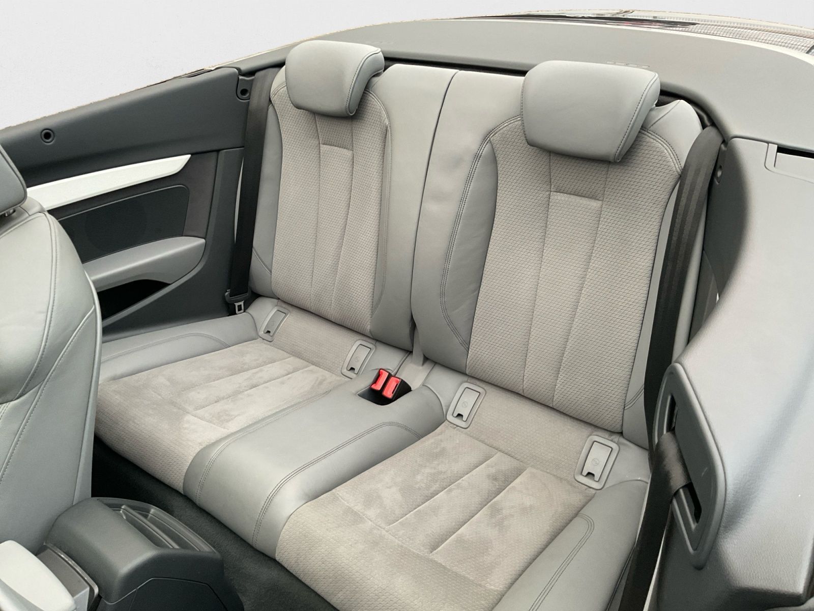 Audi S5 - Bild 14