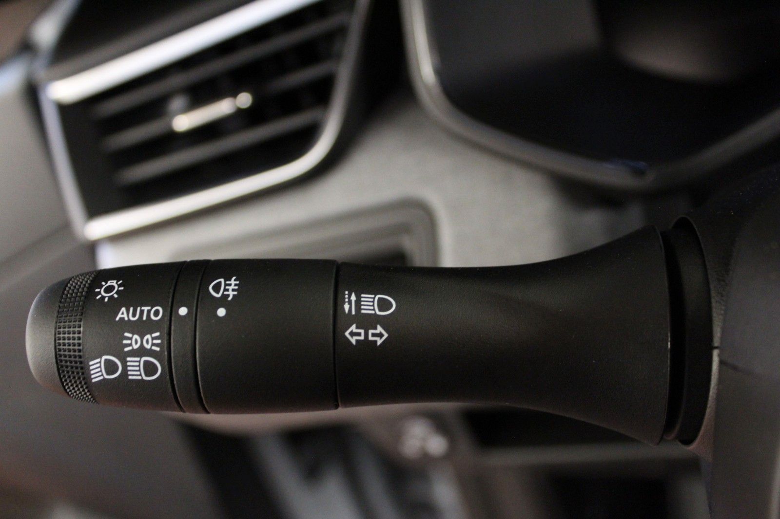 Fahrzeugabbildung Renault Clio Tce100 LPG Evolution*Benzin +LPG/GAS