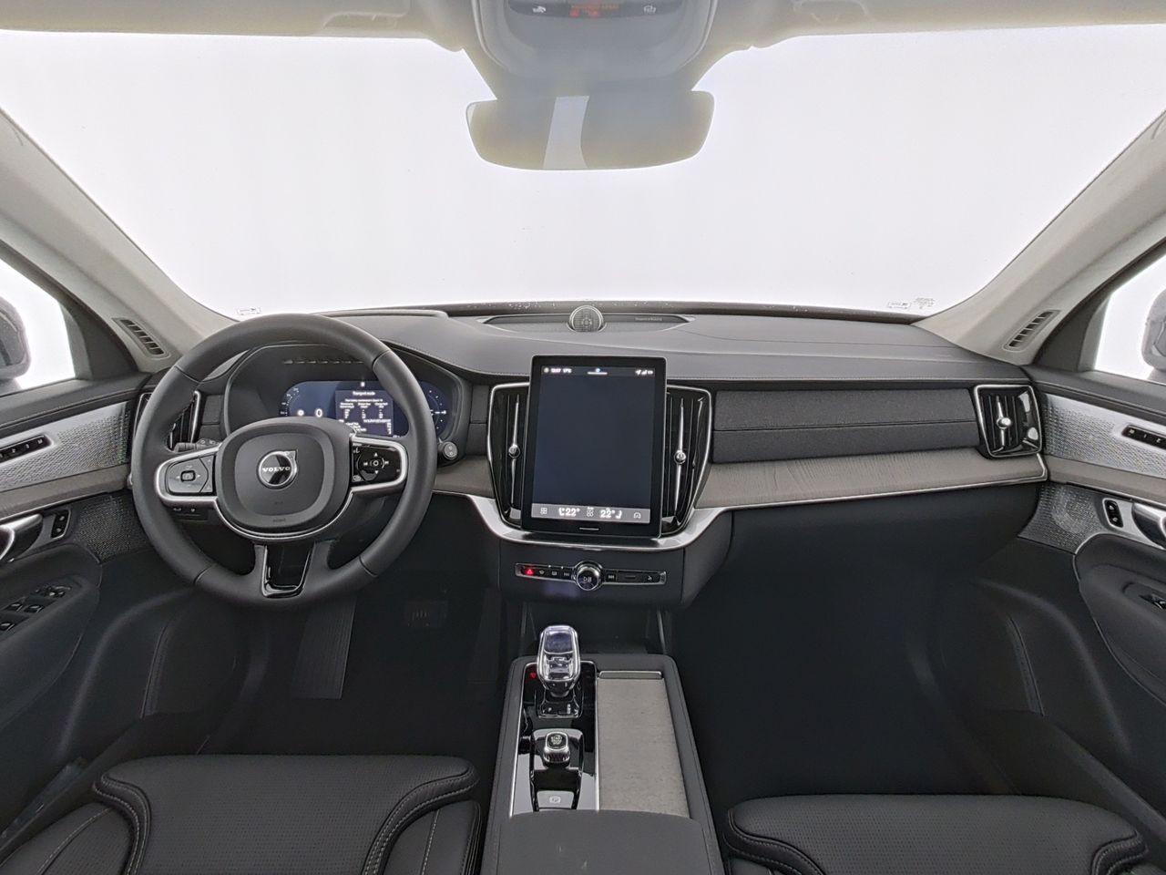 Volvo XC90 T8 AWD Ultra Bright !!B&W+MASSAGE+LUFTFW!!