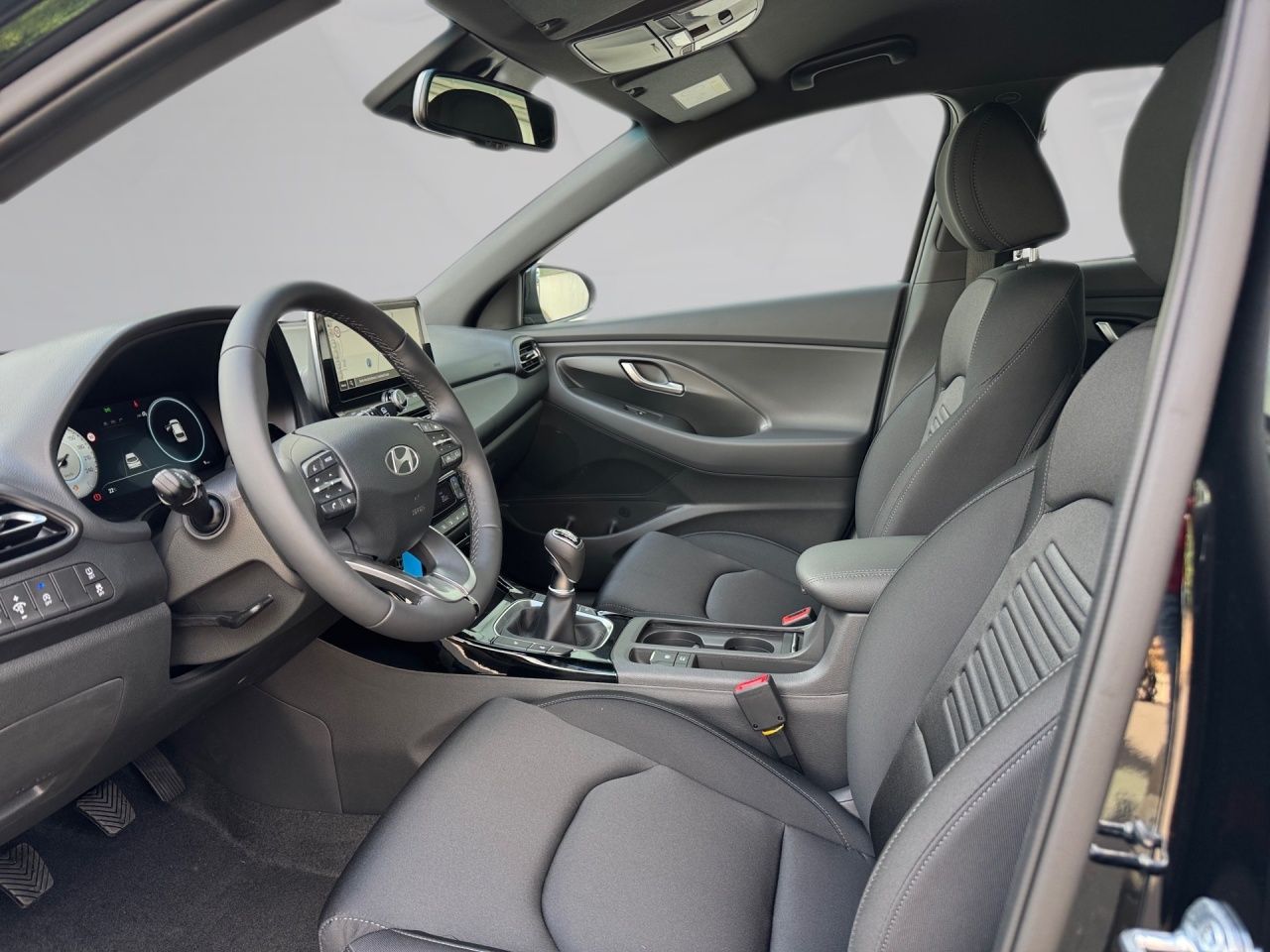 Fahrzeugabbildung Hyundai i30 TREND 2xKlima Akustikglas Fernlichtass. Kam.