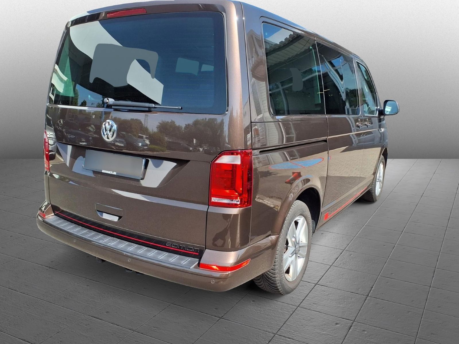 Volkswagen T6 Multivan 2.0 TDI DSG Comfortline Navi Stand foto 2