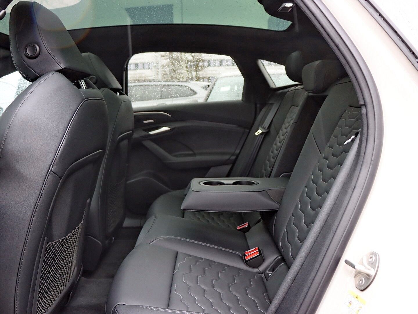 Audi A6 e-tron - Bild 10