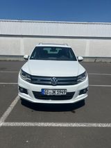 Volkswagen Tiguan 2.0 TDI 4 Motion *Vollausstattung* - Firmenfahrzeug gebraucht