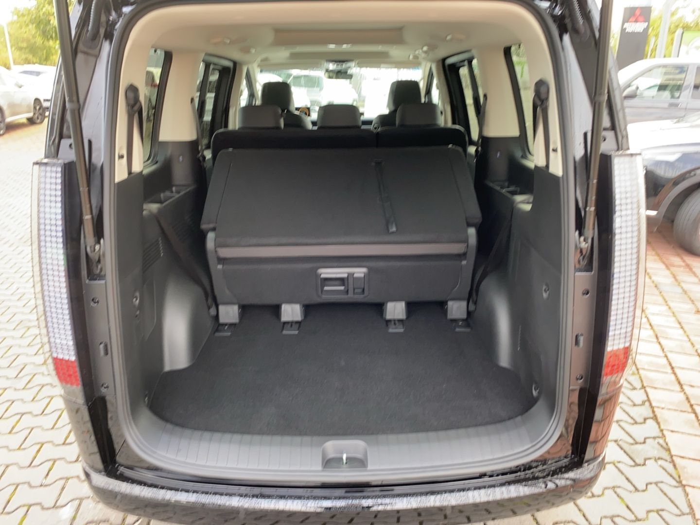 Hyundai Staria – Bild 16