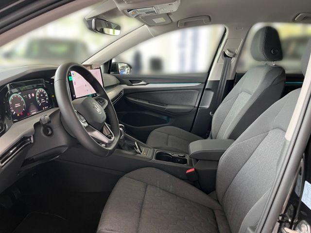 Fahrzeugabbildung Volkswagen Golf 1.5 TSI LIFE NAVI STANDHZG GJR