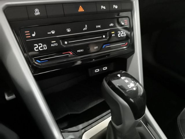 Fahrzeugabbildung Volkswagen T-Roc 1.5 TSI OPF DSG Goal LED-PLUS NAVI ACC RÜC