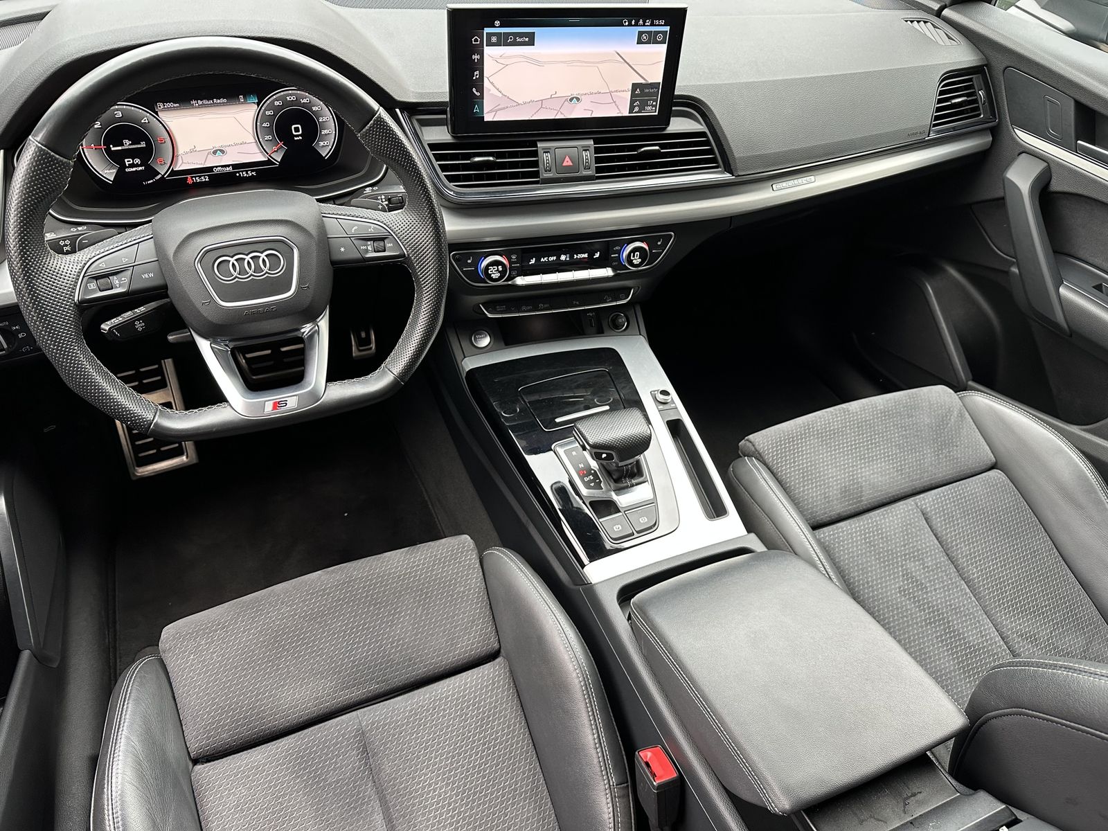 Fahrzeugabbildung Audi Q5 40 TDI Qu S-Line NAV+LED+AHK+VCOCK+KAM+19ZOLL