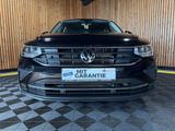 Volkswagen Tiguan 2,0 TSI 4Motion Life DSG Navi*ACC*LED*AHK - Volkswagen Tiguan mit Benzin-Antrieb: Geländewagen, Automatik, 2.0