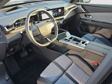 Fotografie 8 des Opel Grandland (X) Grandland 1.2 Ultimate Allwetter Matrix Head-Up