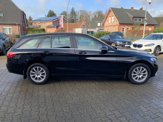 Fahrzeugabbildung Mercedes-Benz C 220 Td 9G-Tronic+LED+Navi+Distronic+Kamera+AHK