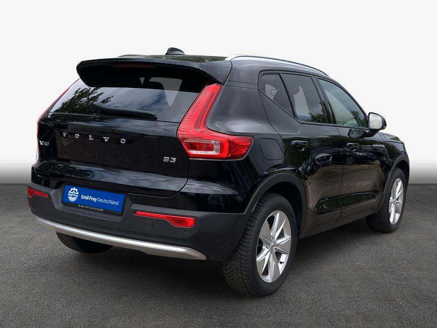 Volvo XC 40 B3 2WD Core +ANHÄNGERKUPPLUNG+LED+SHZ