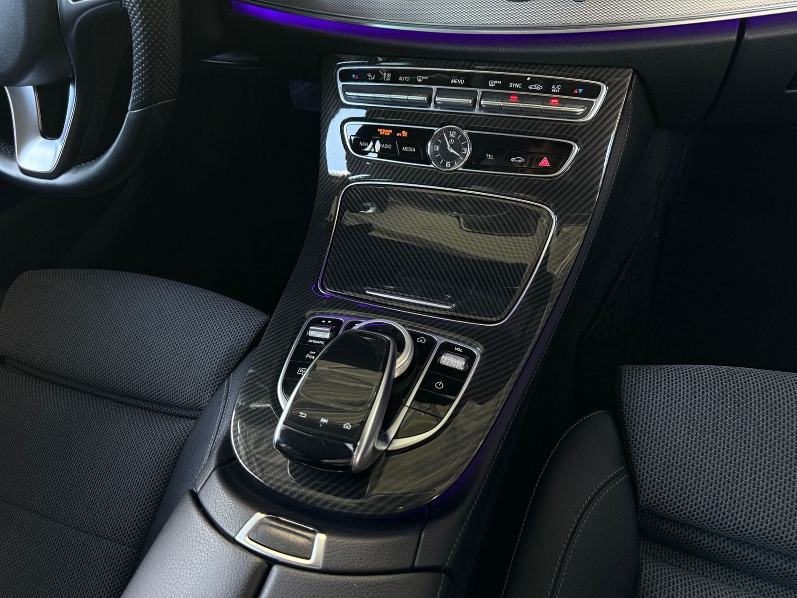 Fahrzeugabbildung Mercedes-Benz E400 4Matic Avantgarde 9G RFK LED NAVI