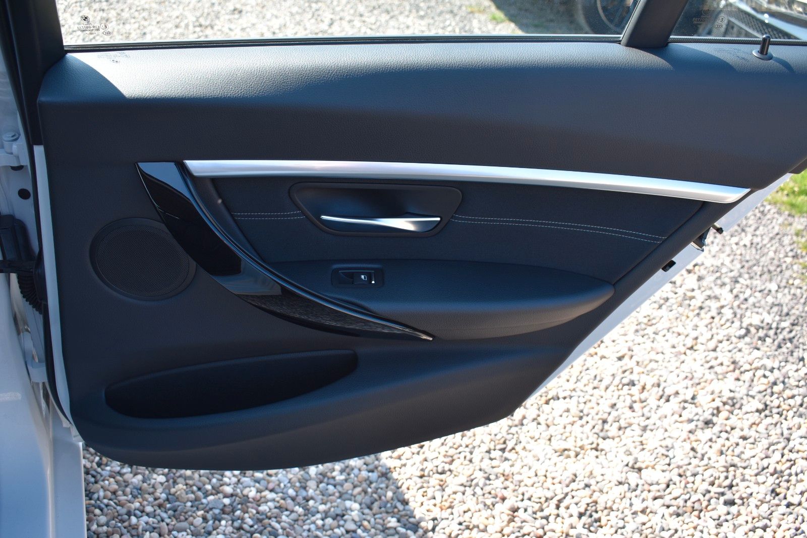 Fahrzeugabbildung BMW 320 d Touring Sport Line Automatik AHK