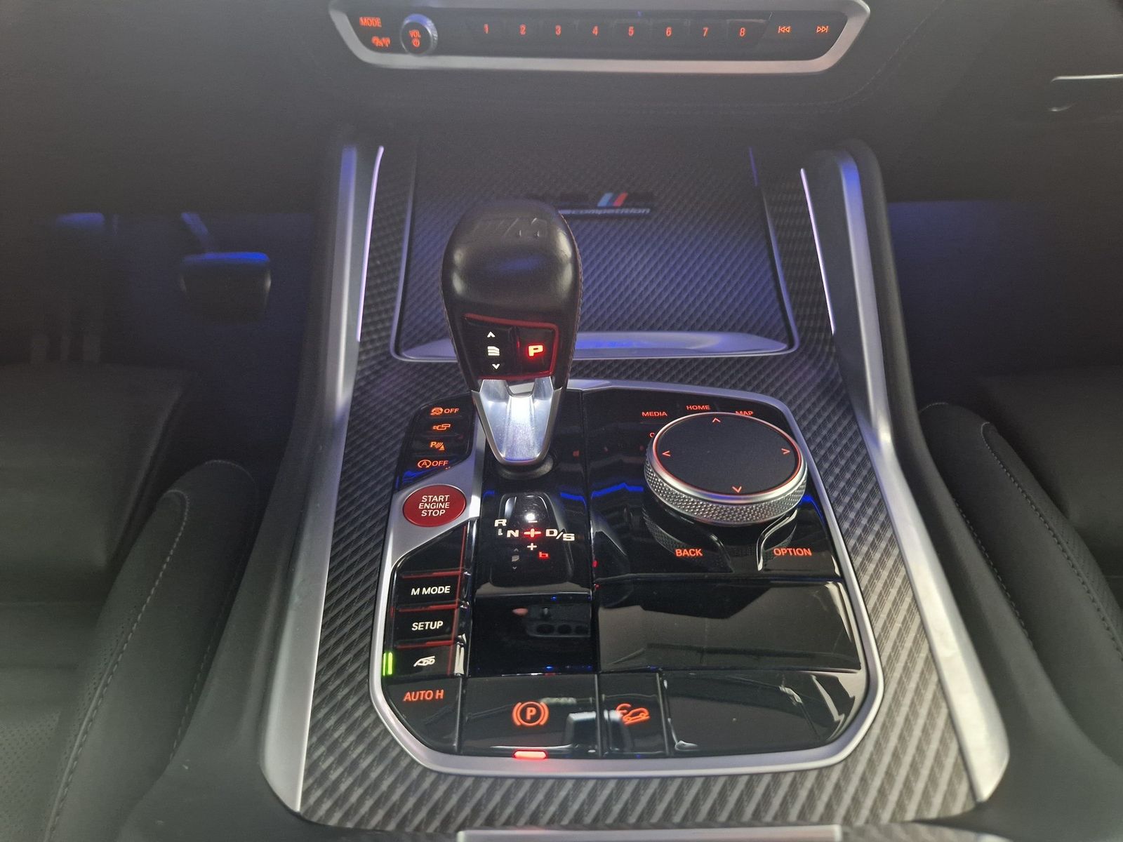 BMW X6 M  xDrive Competition HUD LED Harman-Kardon – Bild 17