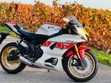 Yamaha R7 World GP 60th - YAMAHA WEIß R6
