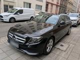 Mercedes-Benz Mercedes Benz  E -220 D       R1ES  U214PO - Mercedes-Benz E 220 Gebrauchtwagen in Karlsruhe