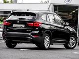 BMW X1 sDrive18i ADVANTAGE+NAVI+SHZ+17" LMR - BMW X1