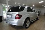 Mercedes-Benz ML 63 AMG Leder Navi Xenon 1.Hand Deutsches Fzg - Mercedes-Benz ML 63 AMG in Bremen