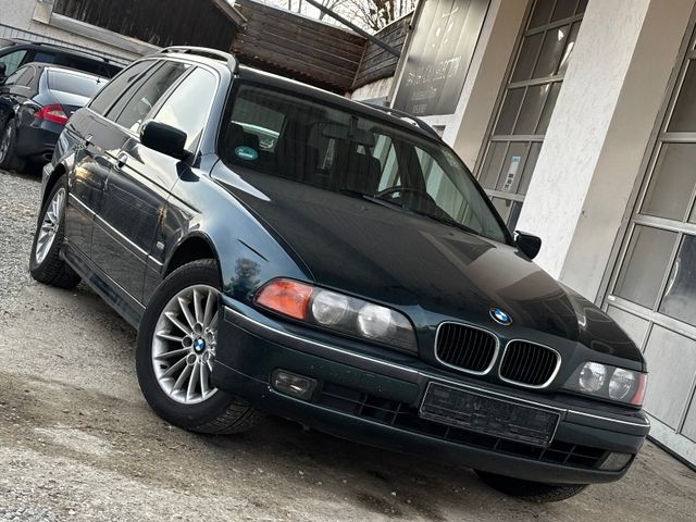 BMW 523i ( SCHALTER ) AHK, KEIN ROST !!!