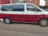 Hyundai H-1 Starex - Hyundai H-1 Starex: Van