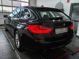 BMW 530 i Touring*HUD*LED*8fach*Shzg vo+hi*Leder*Nav - BMW 530 mit Benzin-Antrieb: Kombi, Automatik