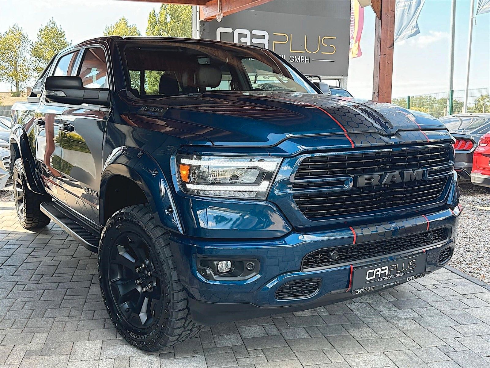 Fahrzeugabbildung Dodge RAM 5.7 V8 HEMI Night-Edition Offroad 4x4  LPG