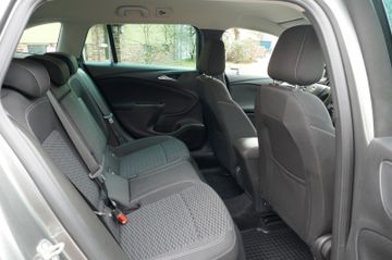 Fahrzeugabbildung Opel Astra K Sports Tourer Dynamic Start/Stop