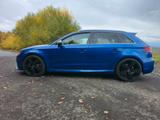 Audi RS3 2.5 TFSI S tronic quattro Sportback - - Audi RS3: Blau