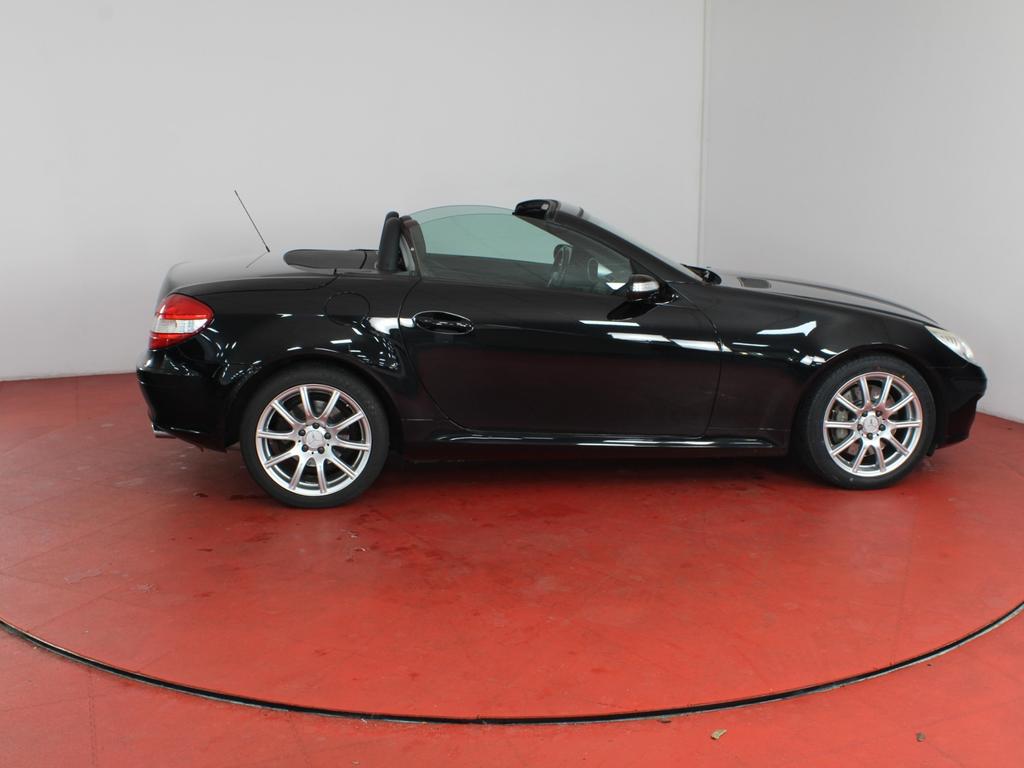 Mercedes-Benz SLK 350