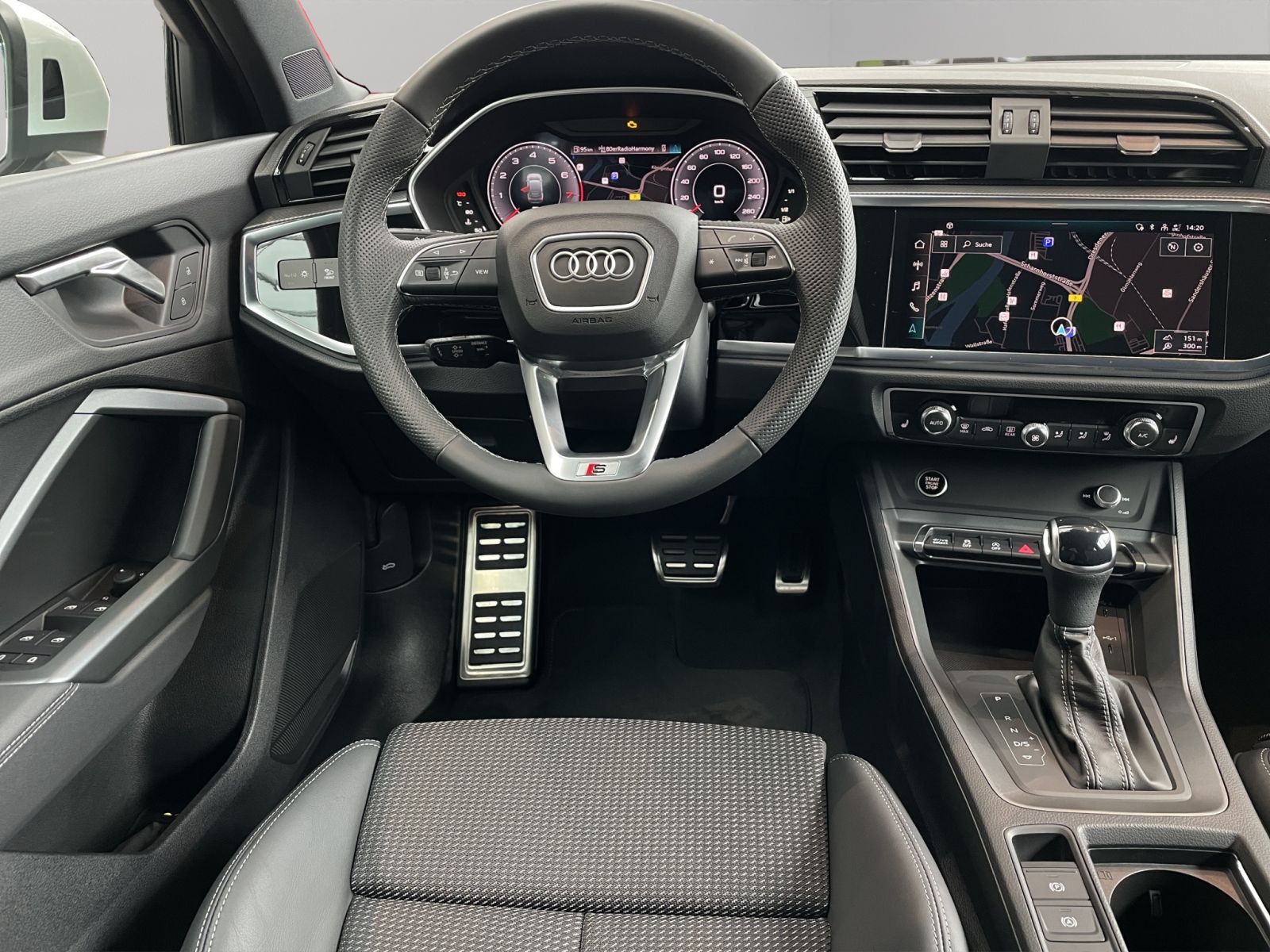 Audi Q3 - Bild 15