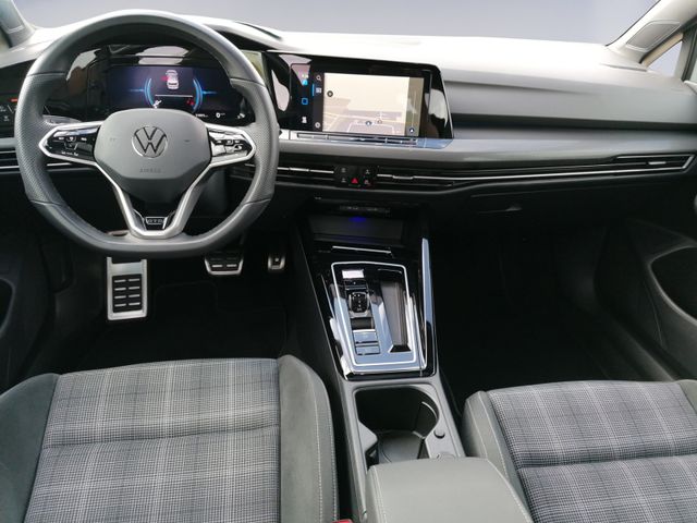 Golf VIII GTD DSG KAMERA+PANO+STHZ