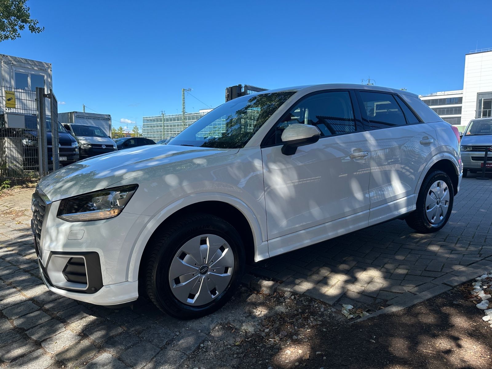 Fahrzeugabbildung Audi Q2 Sport*PDC*TEMPO*SHZ*SPORTSITZE