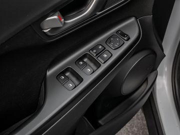 Hyundai Kona 1.0 Advantage 2WD Kamera Navi KRELL