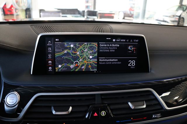 Fahrzeugabbildung BMW 730 d xDrive M Sportpaket|CARBON-CORE|360°|H-UP|