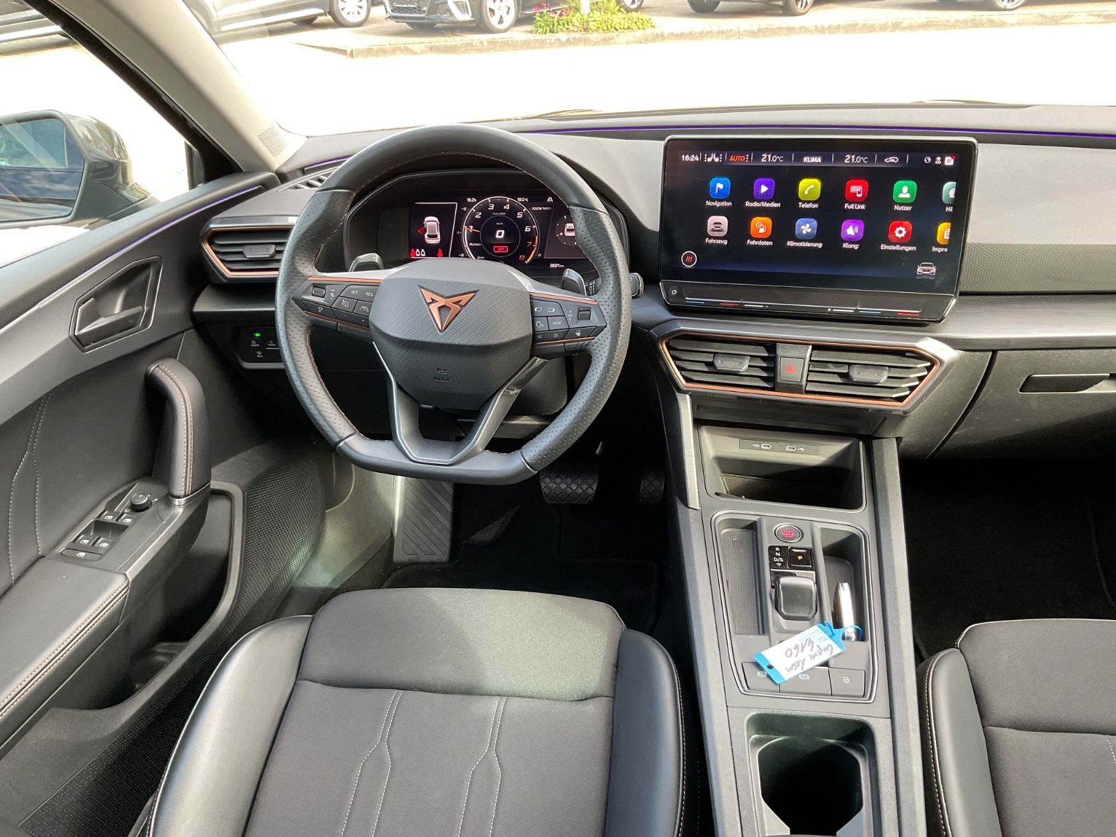 Fahrzeugabbildung CUPRA Leon 1.5 eTSI DSG,Kamera,Navi,VirtualDisplay
