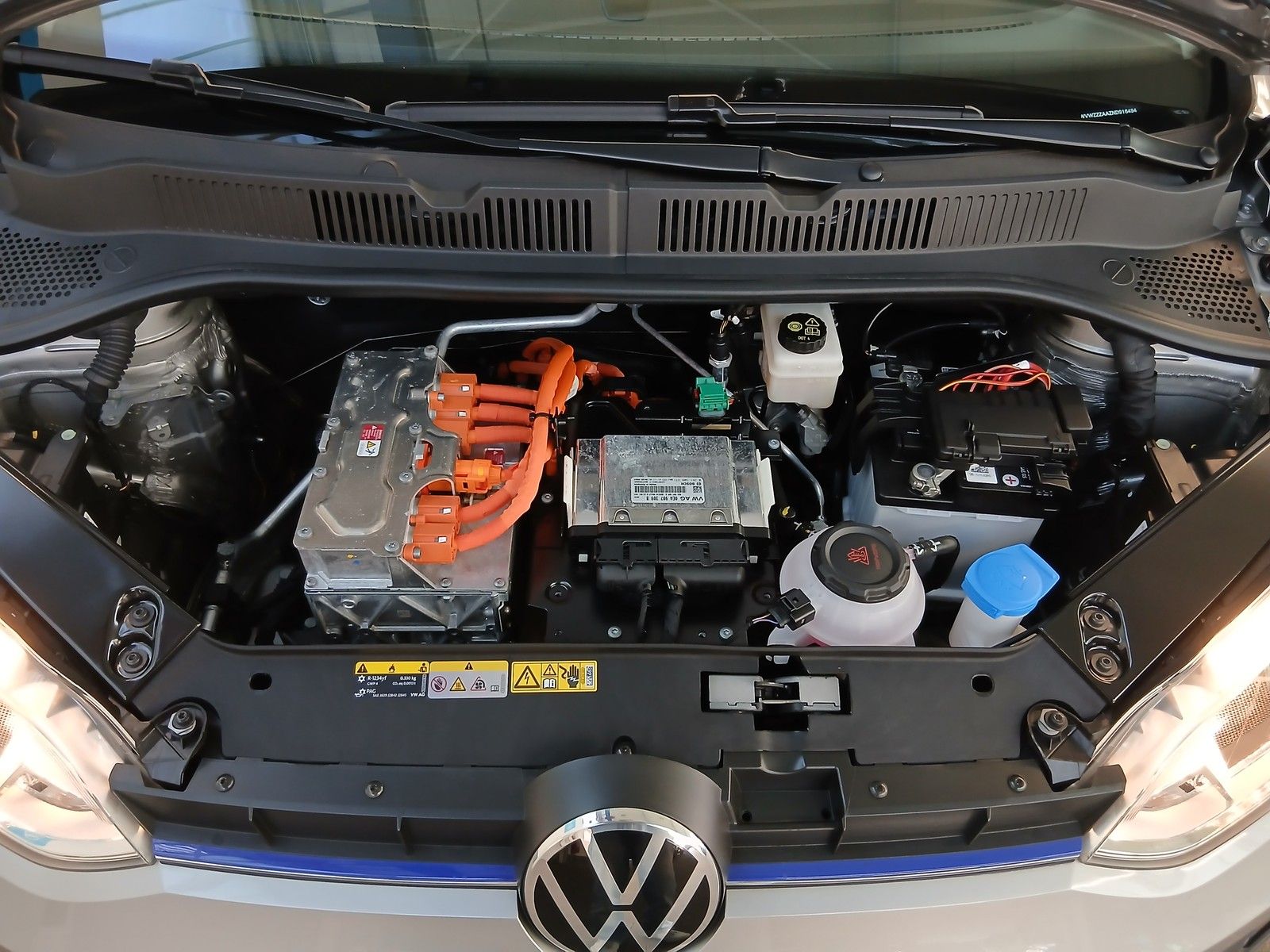 Fahrzeugabbildung Volkswagen up! e-up! Style +Kamera +Tempomat