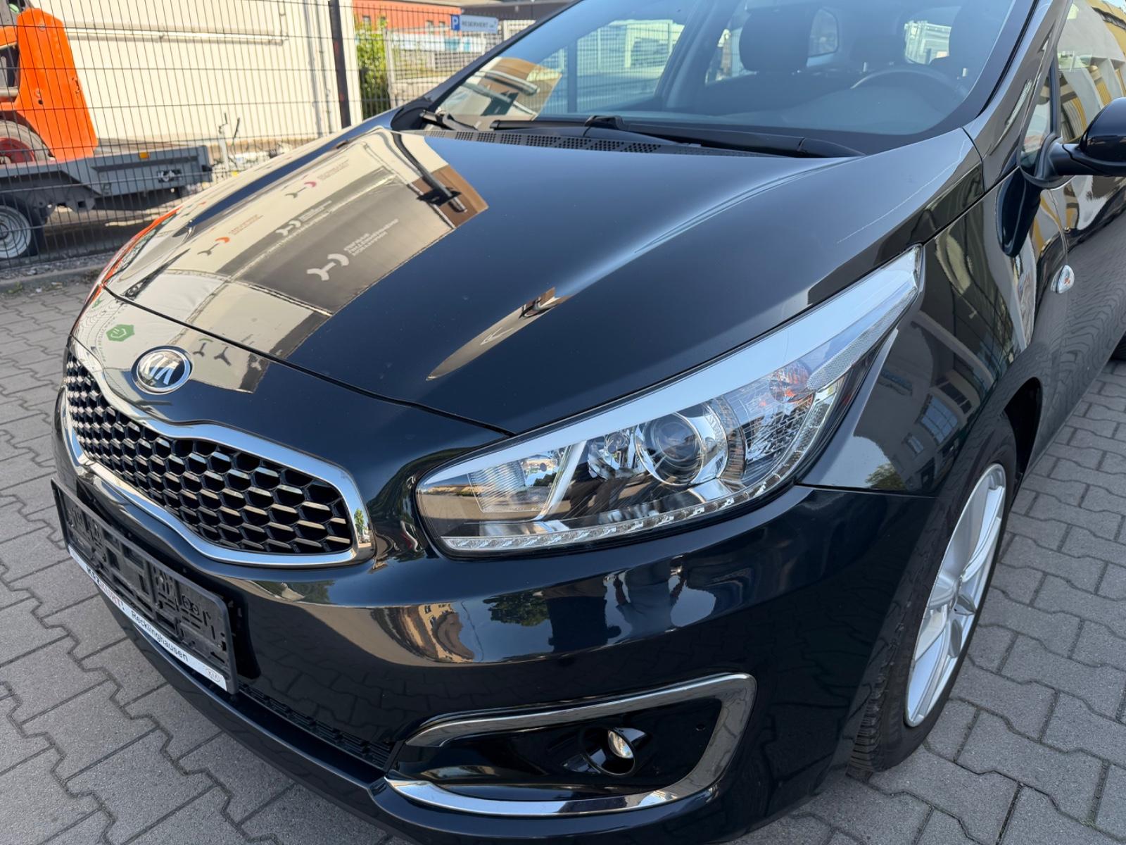 Kia Ceed Sportswagon 1.6 Edition 7 *1.Hand * TÜV neu