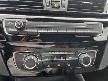 BMW X1 sDrive 20 i